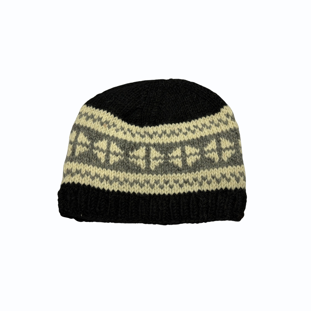 Pure Wool Patterned Cap – Warm & Stylish Knitted Winter Beanie for Men & Women